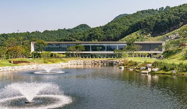 루트52